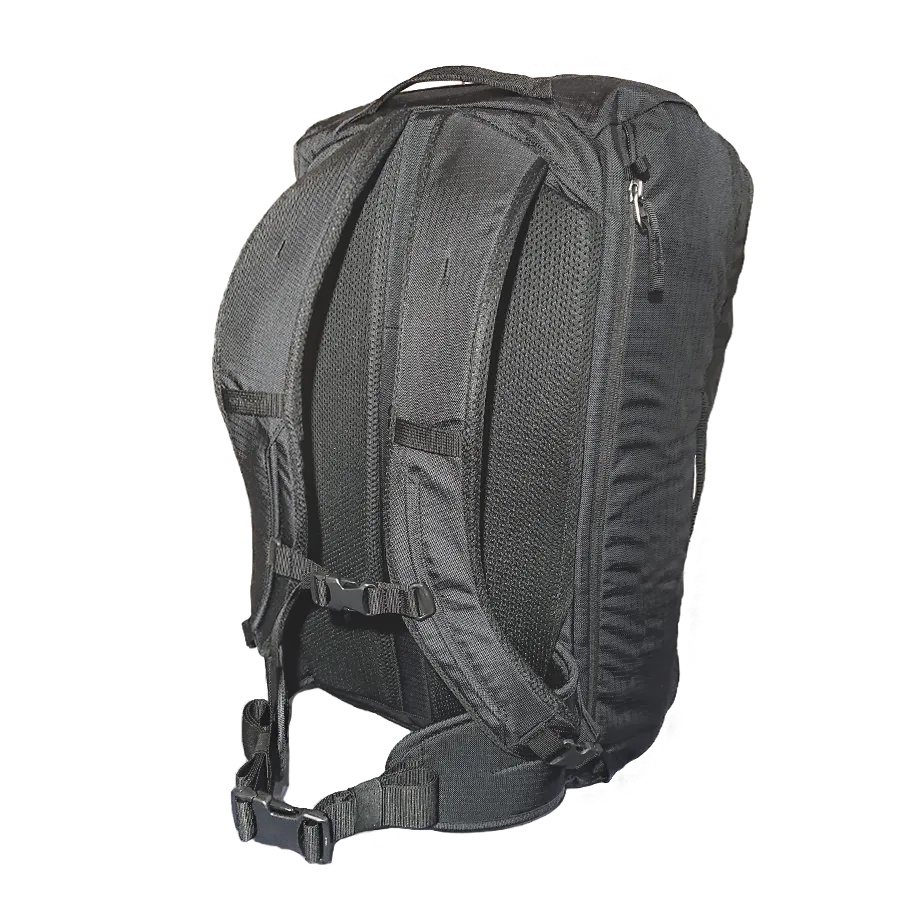 Cotopaxi Allpa35の背中側