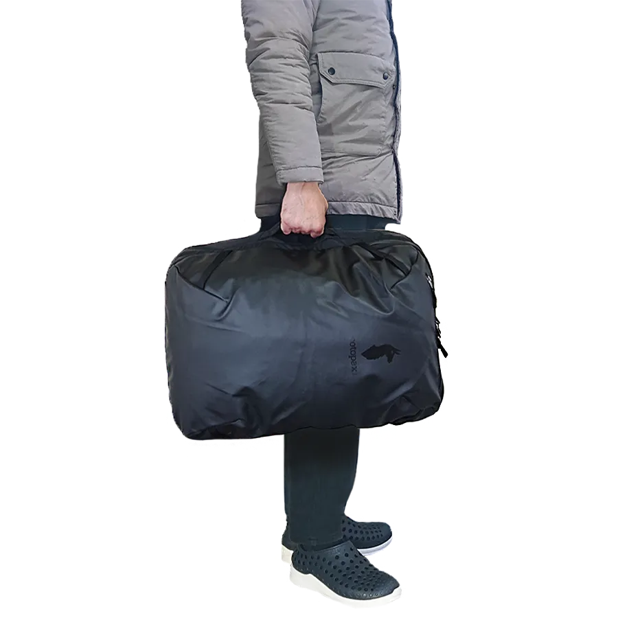 CotopaxiAllpa35をダッフルバックスタイルで手持ち