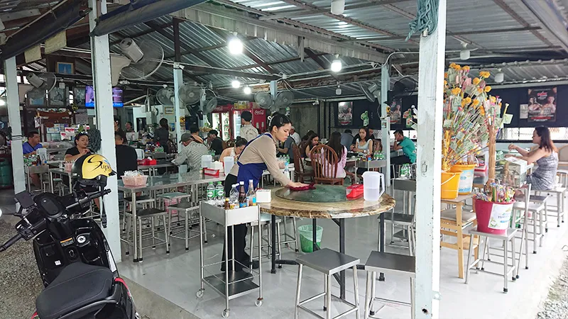 Tong Chon Wua店内